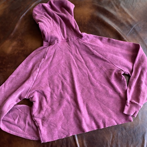 🌲Maroon oversized Victoria secret PINK cropped hoodie! - Picture 5 of 9